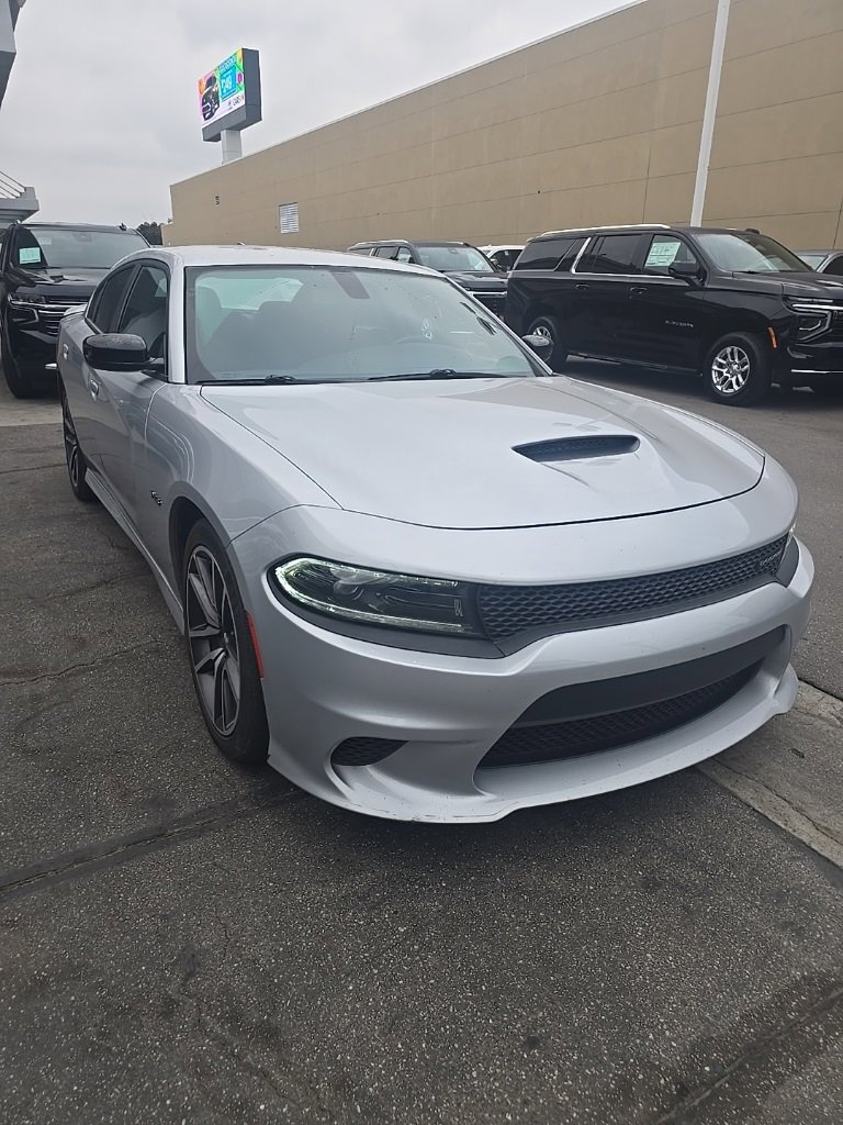 2023 Dodge Charger R/T photo 2