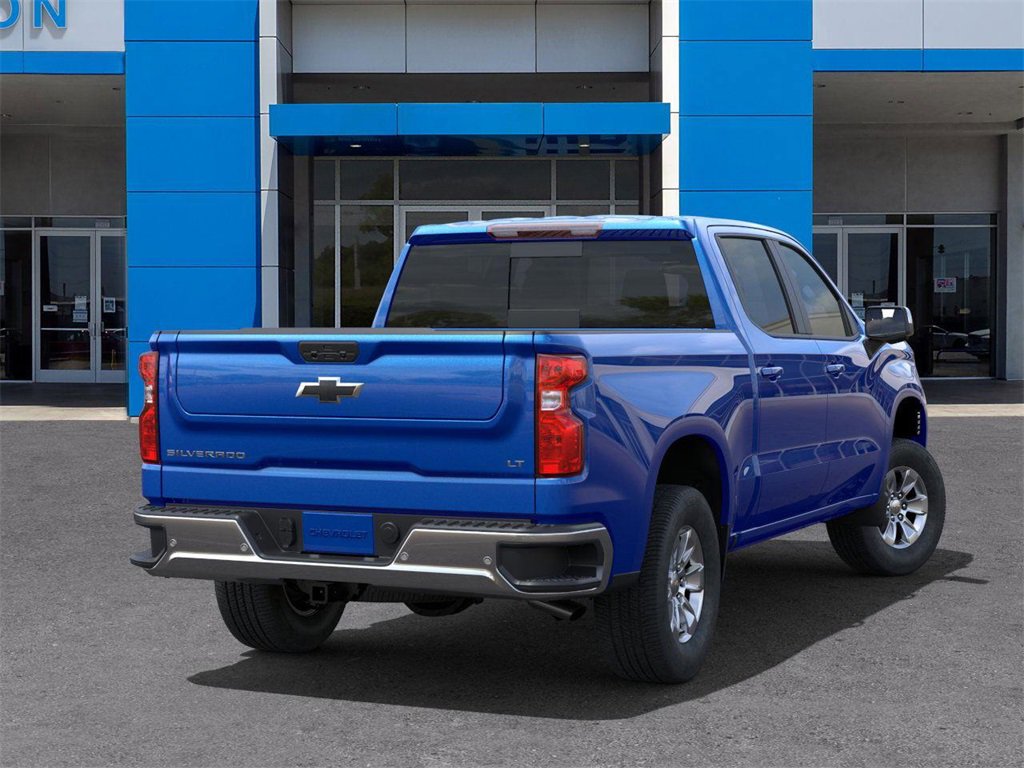 2025 Chevrolet Silverado 1500 LT photo 4