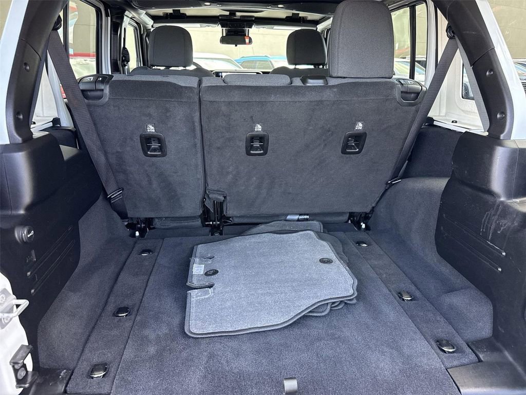 2025 Jeep Wrangler 4-Door Rubicon - Photo 23