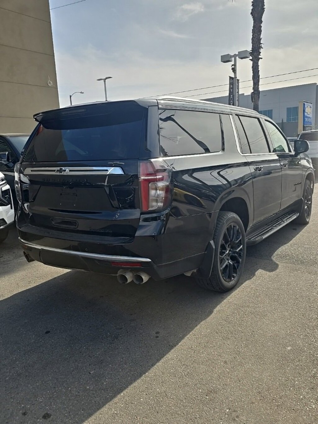 Used 2024 Chevrolet Suburban Premier SUV