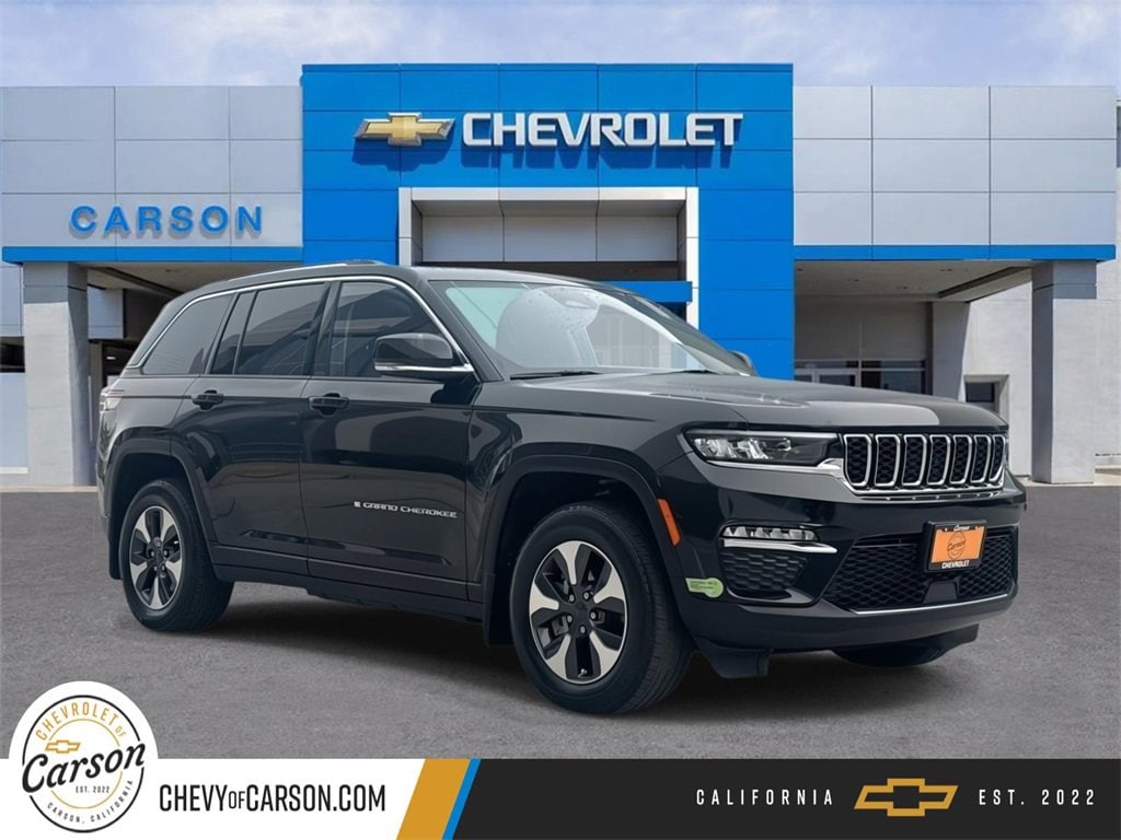 2022 Jeep Grand Cherokee 4xe's photo