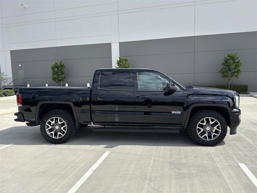 Used 2017 GMC Sierra 1500 SLT Truck