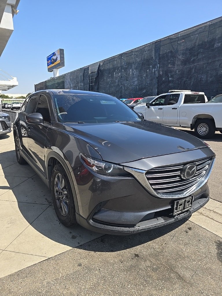 2022 Mazda CX-9 Touring photo 2