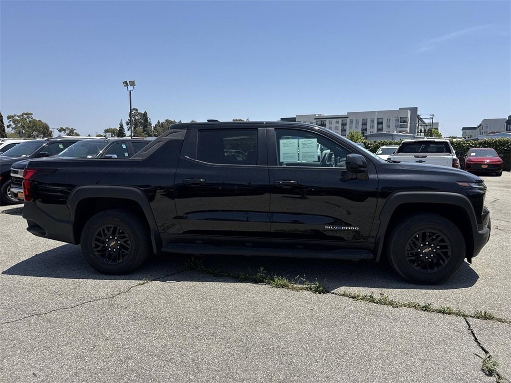 Used 2024 Chevrolet Silverado EV Work Truck with VIN 1GC10UED8RU205885 for sale in Carson, CA