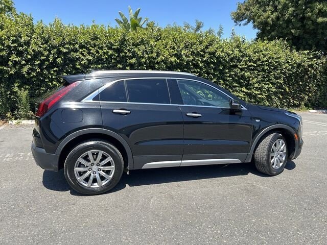 Used 2021 Cadillac XT4 Premium Luxury with VIN 1GYFZDR44MF046232 for sale in Carson, CA