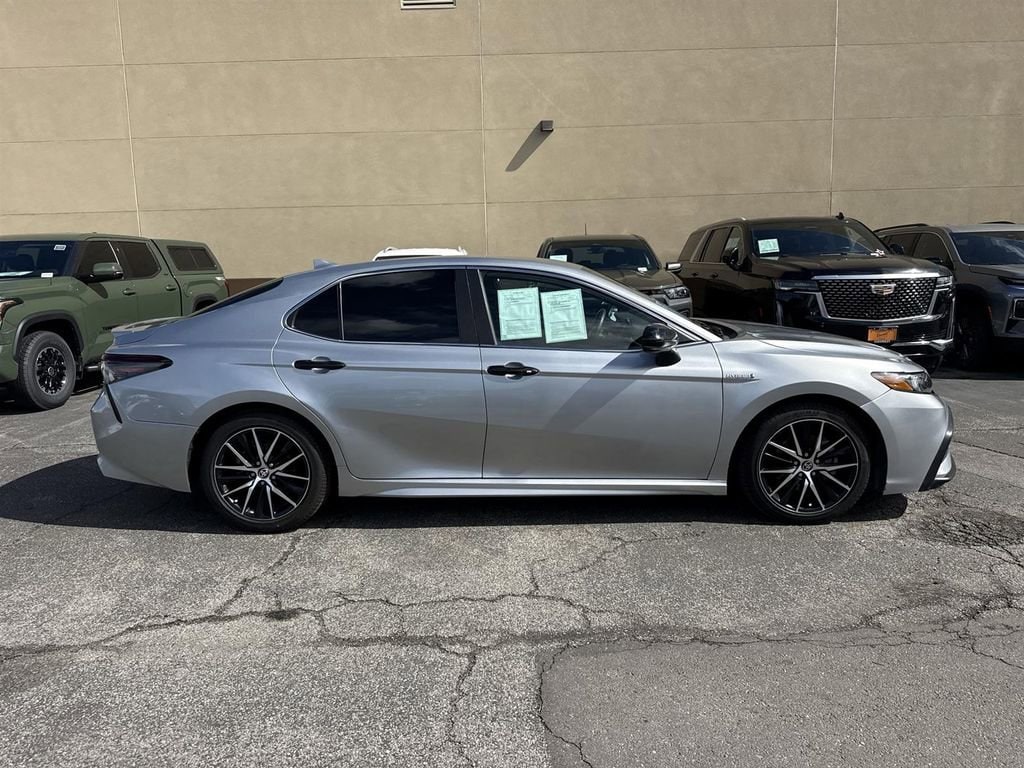 Used 2021 Toyota Camry SE with VIN 4T1G31AK7MU567246 for sale in Carson, CA