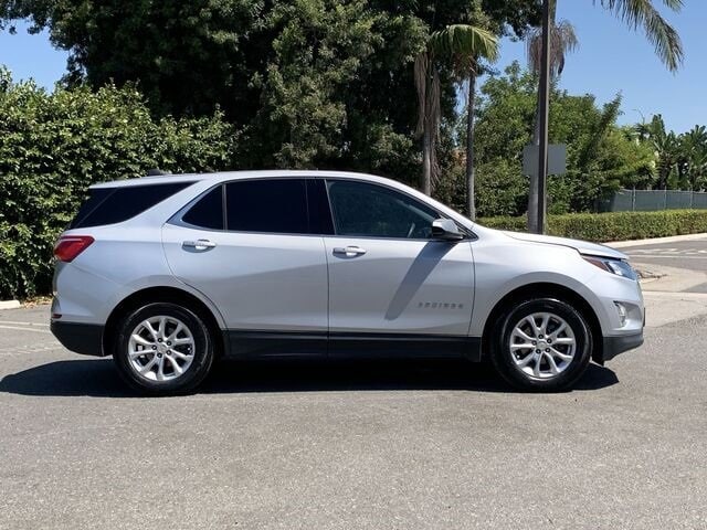 Used 2019 Chevrolet Equinox LT with VIN 2GNAXUEV4K6147144 for sale in Carson, CA