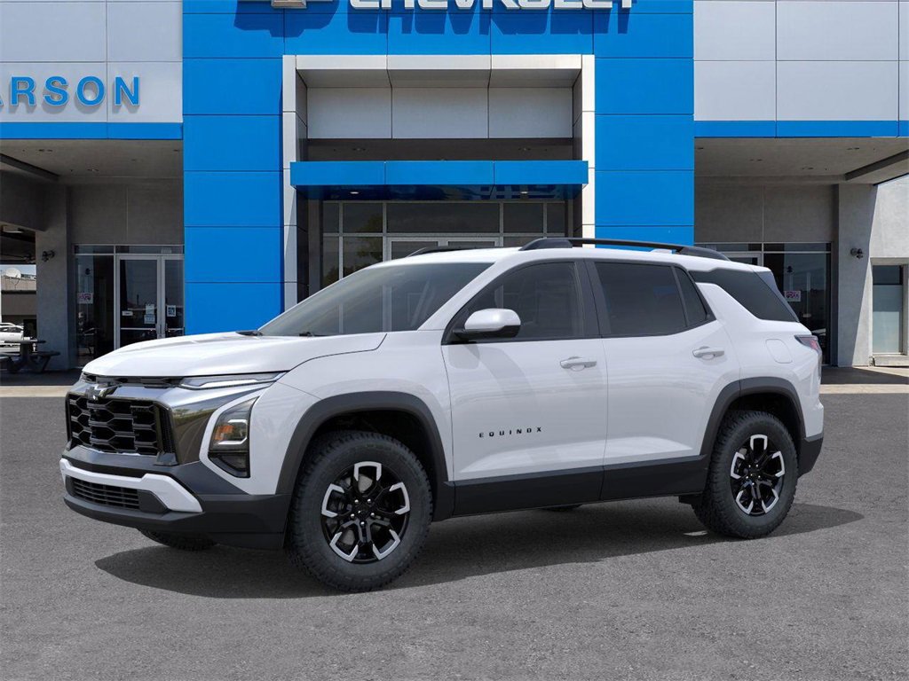 2026 Chevrolet Equinox ACTIV photo 2