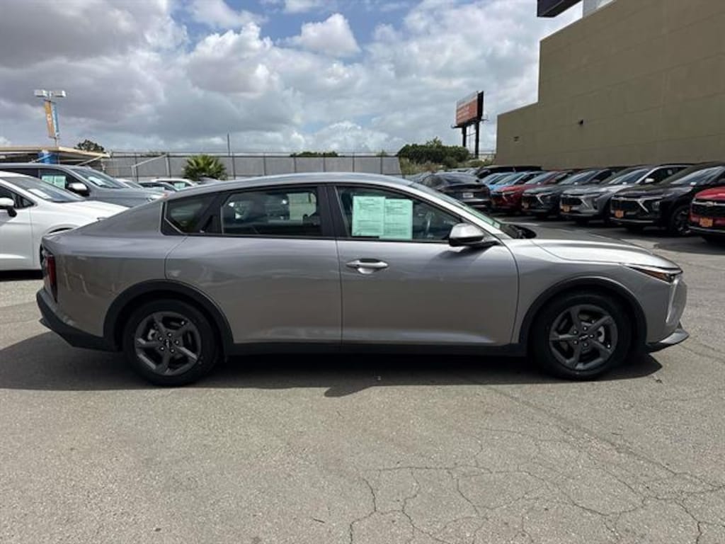 Used 2025 Kia K4 LXS Sedan