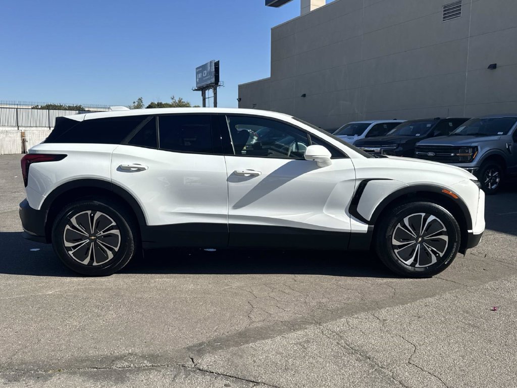 Used 2026 Chevrolet Blazer EV LT with VIN 3GNKDARM2TS108116 for sale in Carson, CA