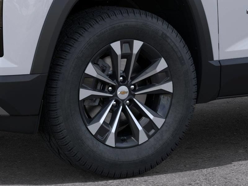 2027 Chevrolet Equinox LT - Photo 9