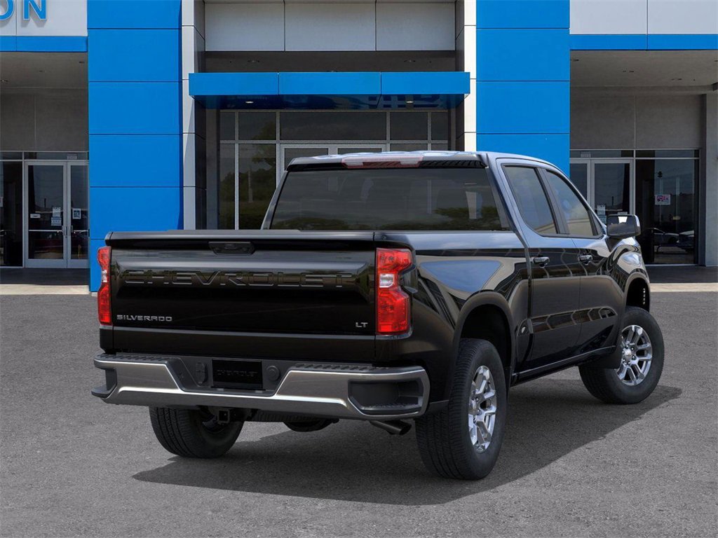 2026 Chevrolet Silverado 1500 LT photo 4