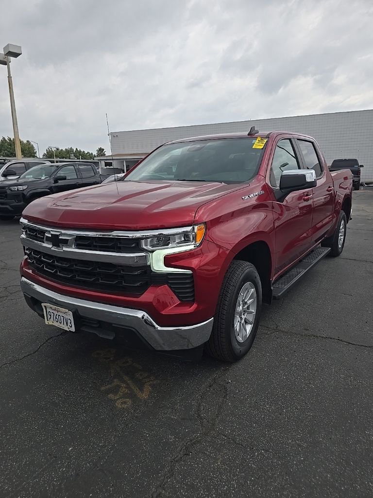 2023 Chevrolet Silverado 1500 LT Crew Cab Short Box's photo