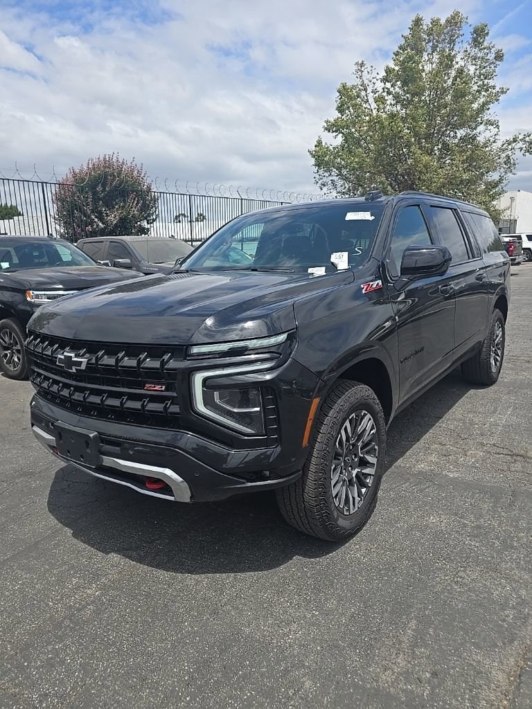 2025 Chevrolet Suburban Z71 4WD's photo
