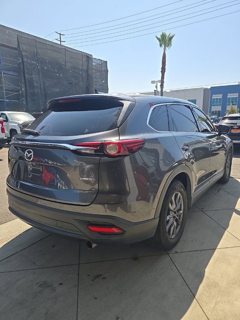 2022 Mazda CX-9 Touring photo 3