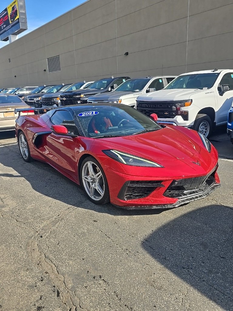 2021 Chevrolet Corvette Stingray 3LT photo 2
