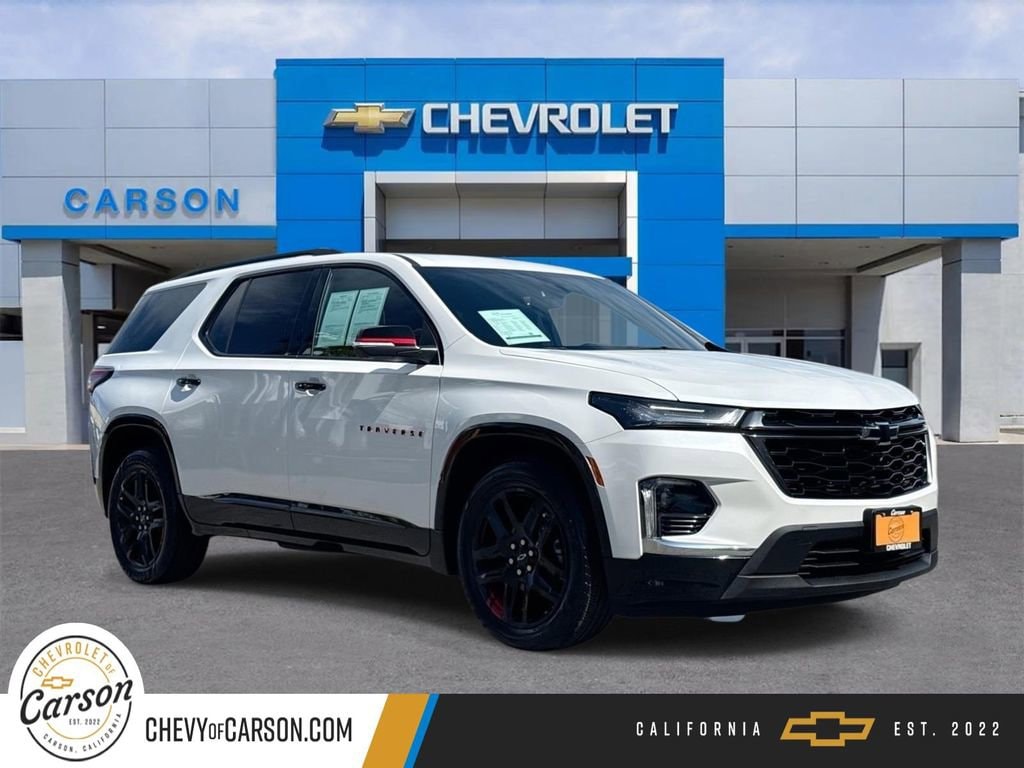 2023 Chevrolet Traverse FWD Premier's photo