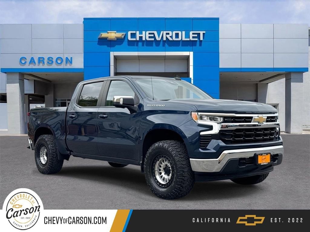 2023 Chevrolet Silverado 1500 LT Crew Cab Short Box's photo
