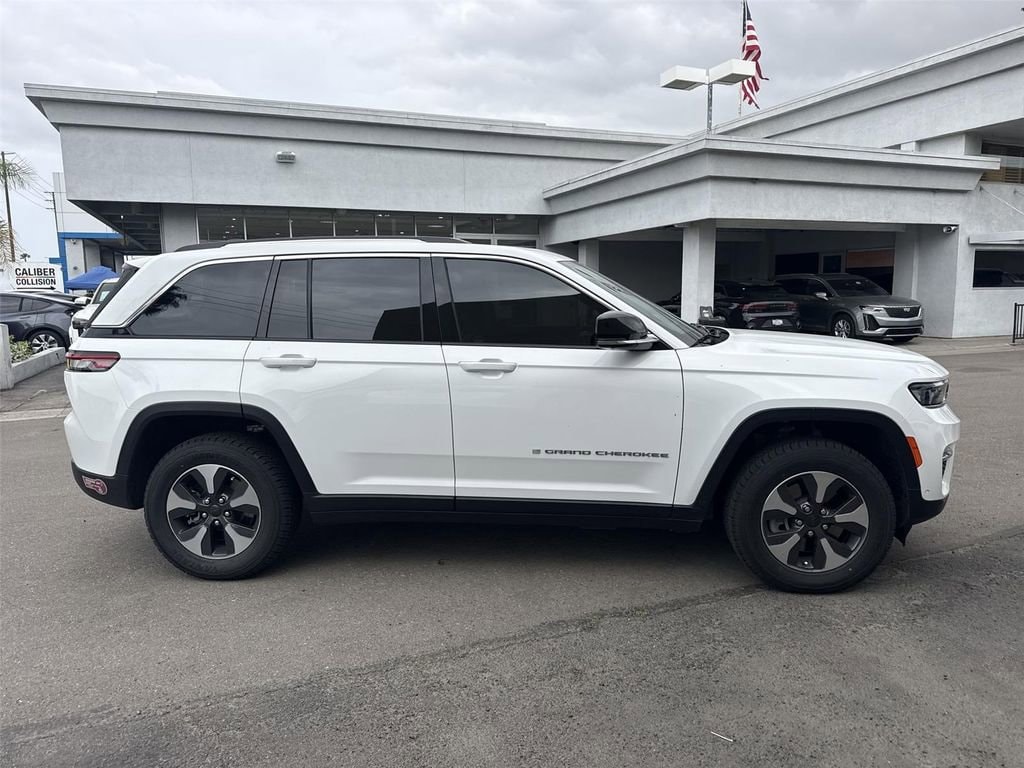 Used 2022 Jeep Grand Cherokee 4xe with VIN 1C4RJYB62N8721112 for sale in Carson, CA