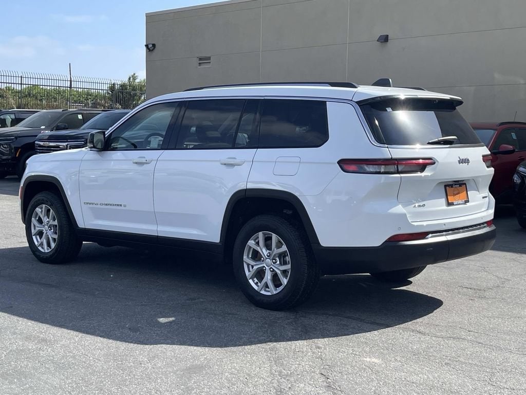 Used 2023 Jeep Grand Cherokee L Limited 4x4 SUV