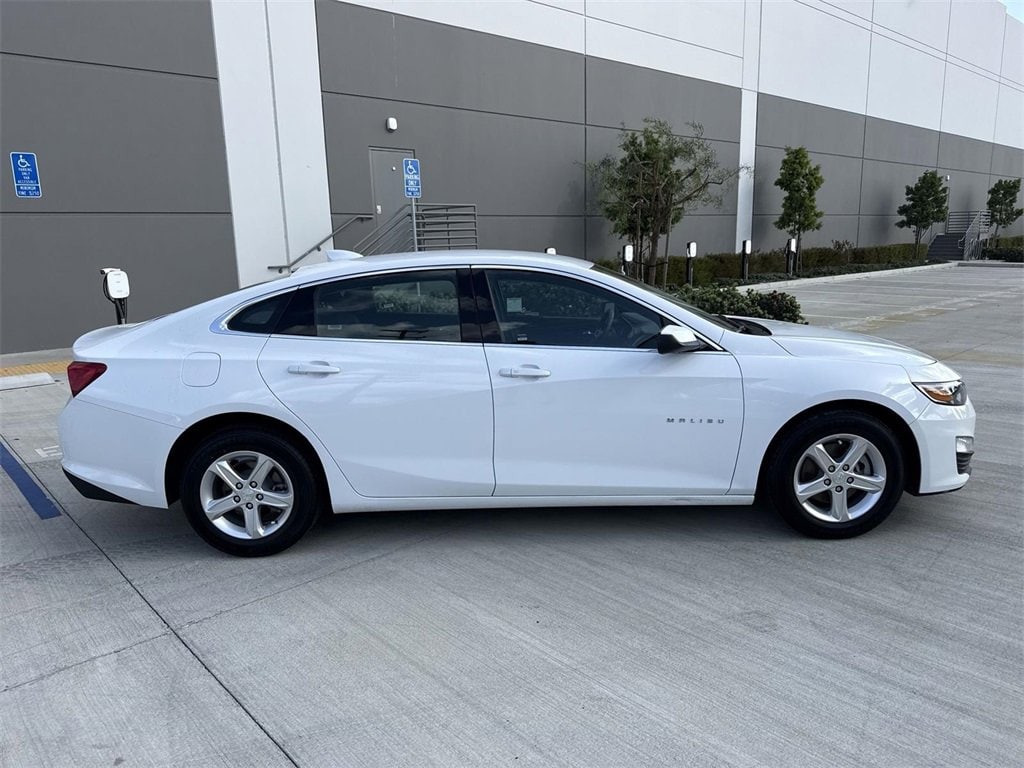 Used 2023 Chevrolet Malibu LT Car