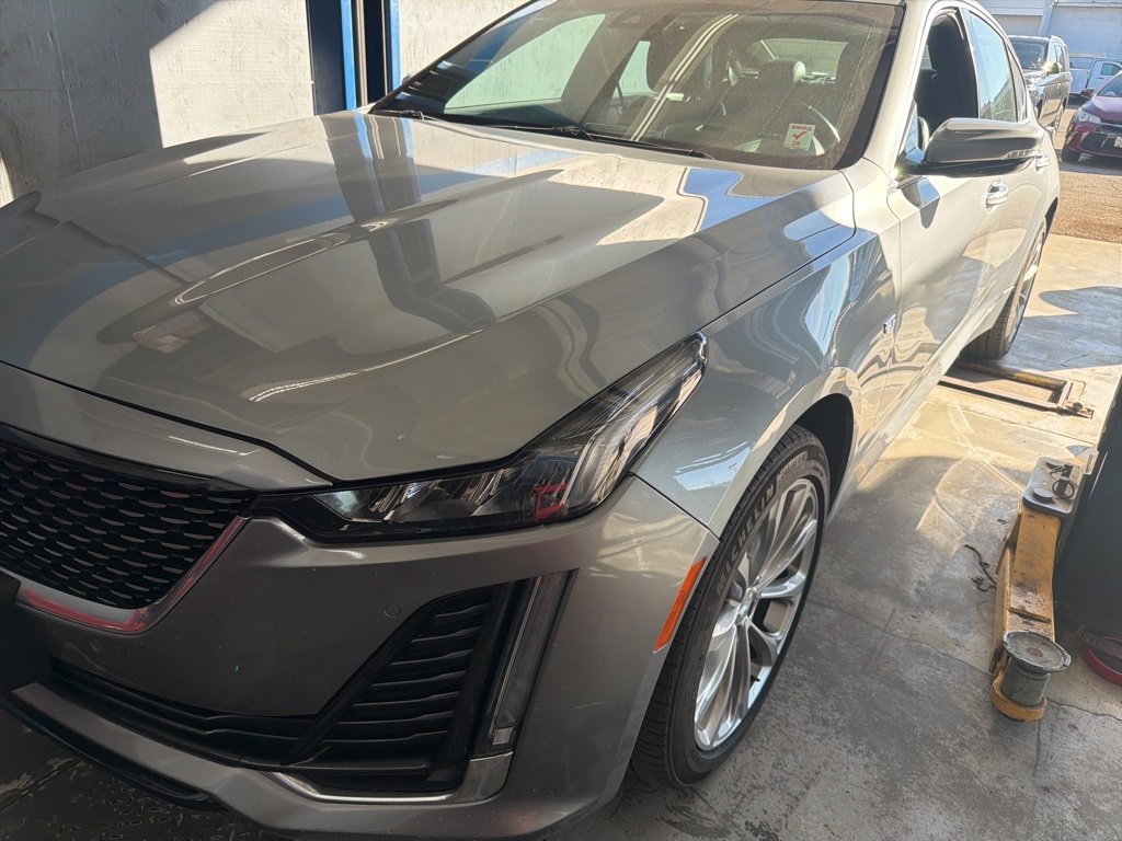 2023 Cadillac CT5 Luxury's photo