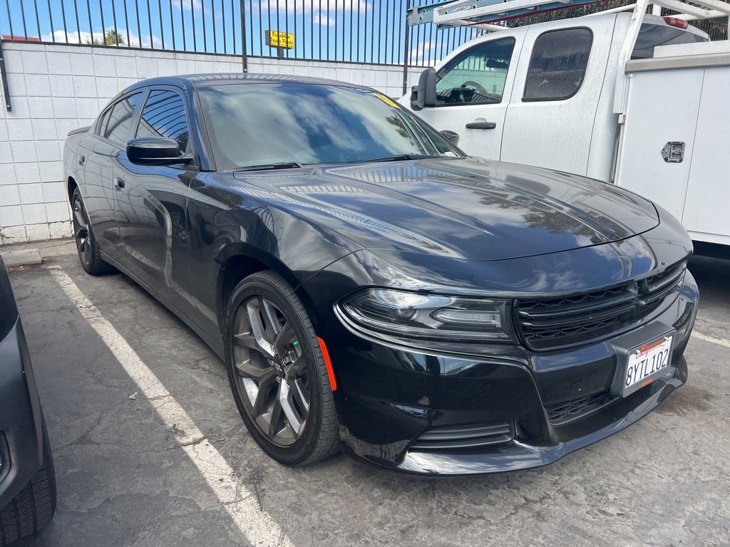 2021 Dodge Charger SXT photo 2