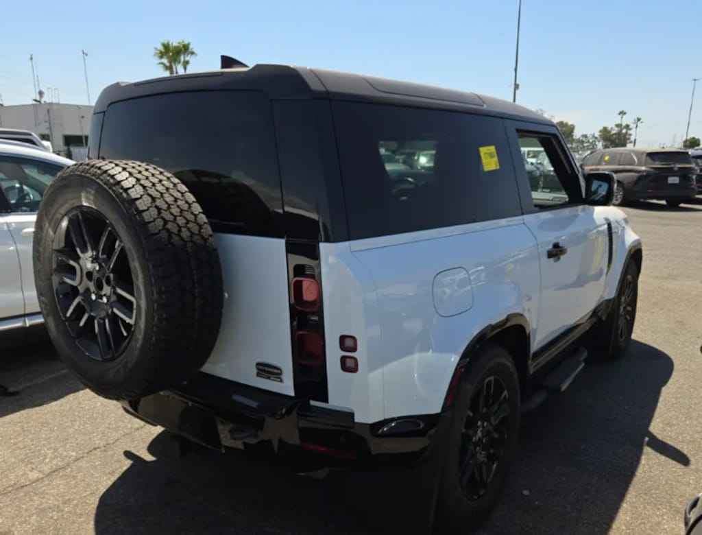 Used 2023 Land Rover Defender 90 X-Dynamic SE SUV