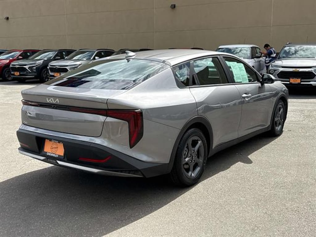 Used 2025 Kia K4 LXS Sedan