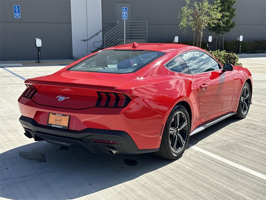 2024 Ford Mustang EcoBoost Premium photo 3