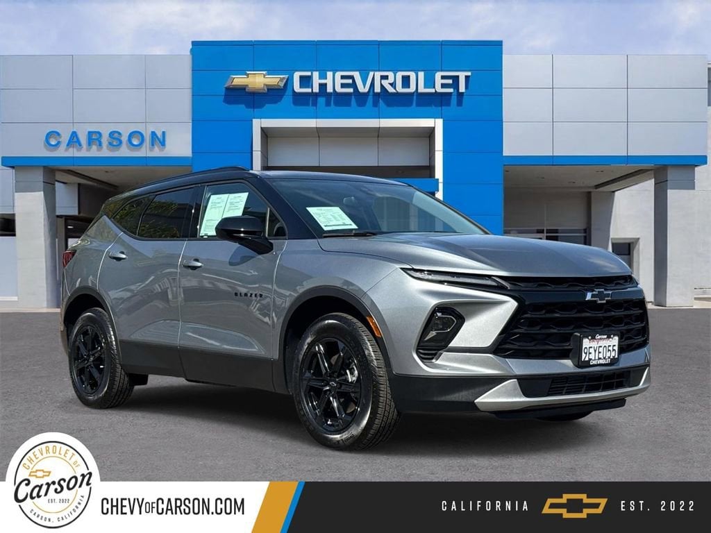 2025 Chevrolet Blazer 2.0T 2LT AWD's photo
