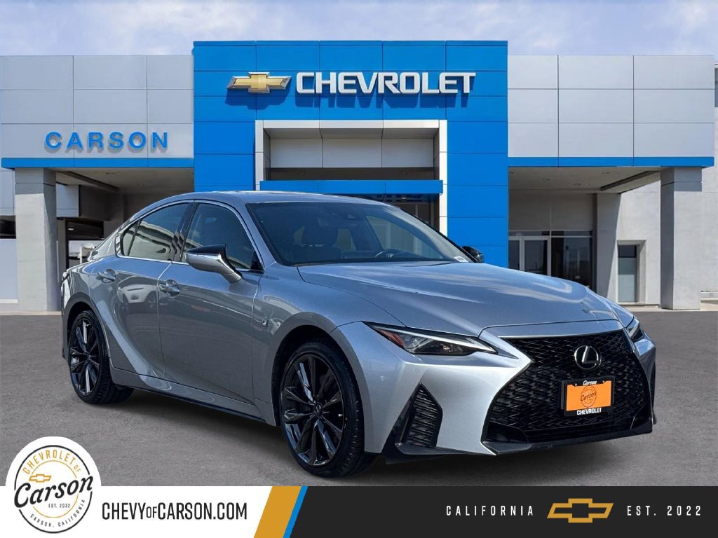 2022 Lexus IS