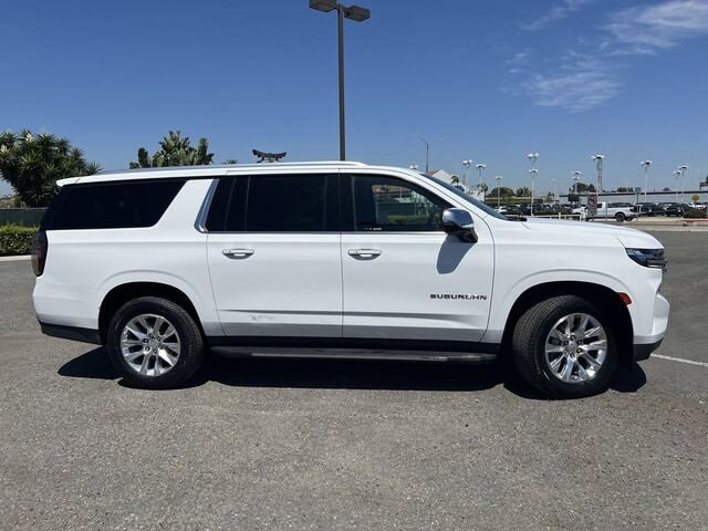 Used 2022 Chevrolet Suburban Premier with VIN 1GNSCFKD5NR162767 for sale in Carson, CA