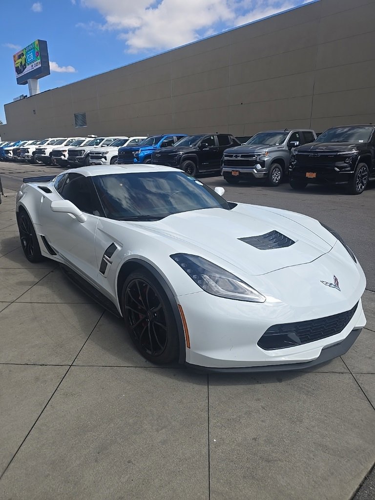 2019 Chevrolet Corvette Grand Sport 1LT photo 2