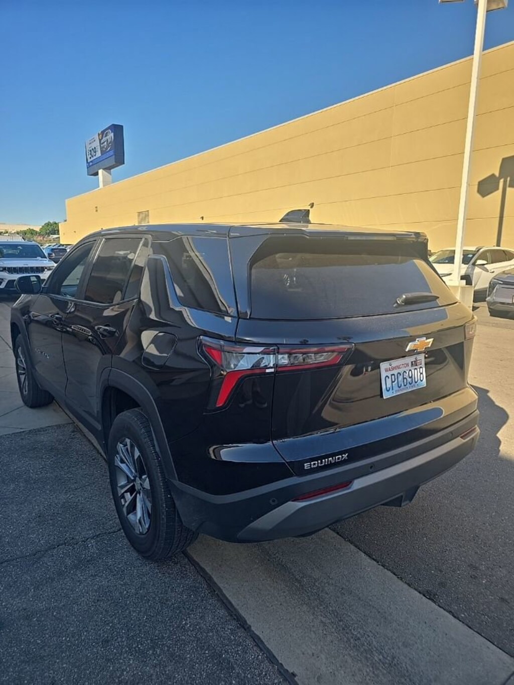 Used 2025 Chevrolet Equinox LT SUV