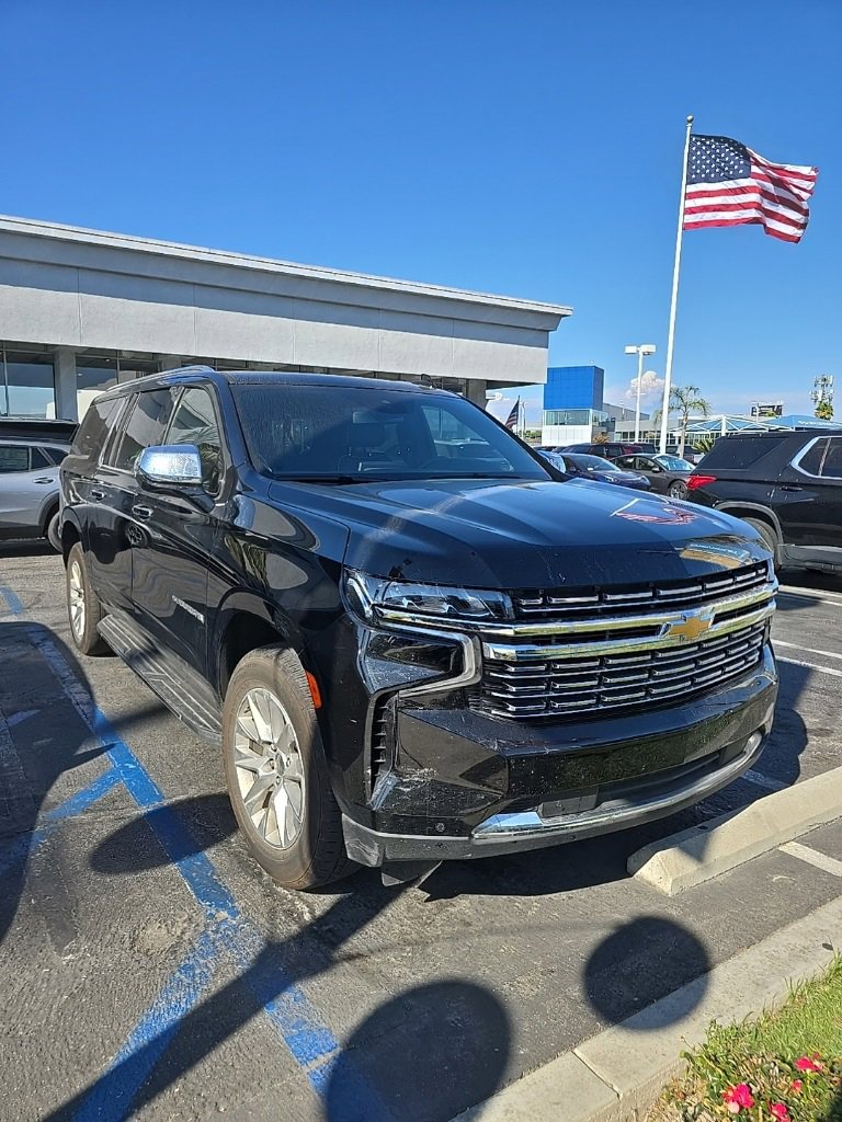 Used 2023 Chevrolet Suburban Premier with VIN 1GNSCFKD2PR449499 for sale in Carson, CA