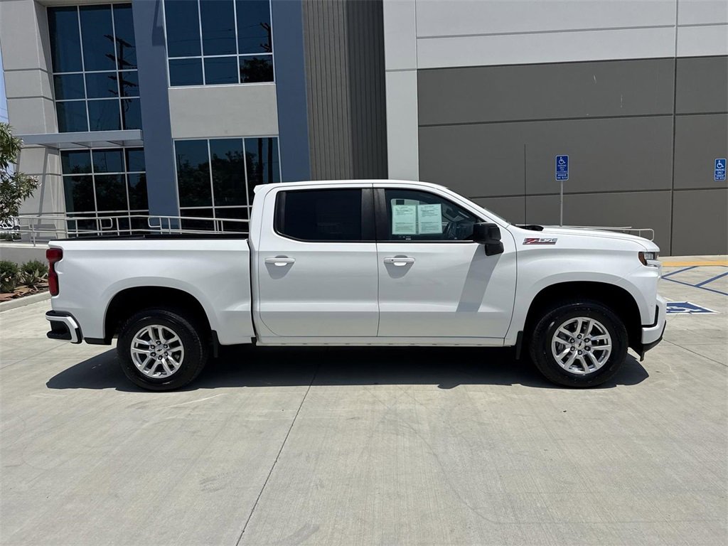 2021 Chevrolet Silverado 1500 RST photo 2