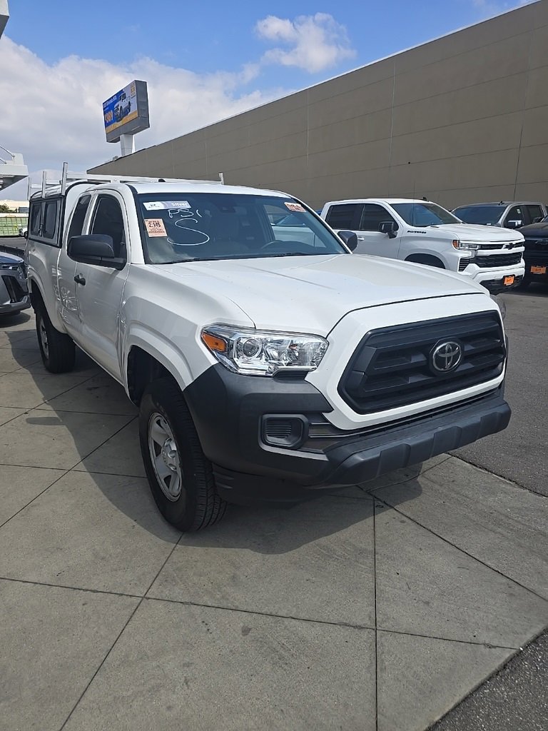 2021 Toyota Tacoma SR photo 2