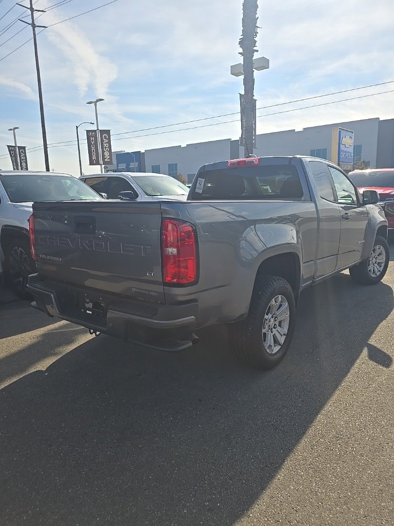 2022 Chevrolet Colorado LT photo 3