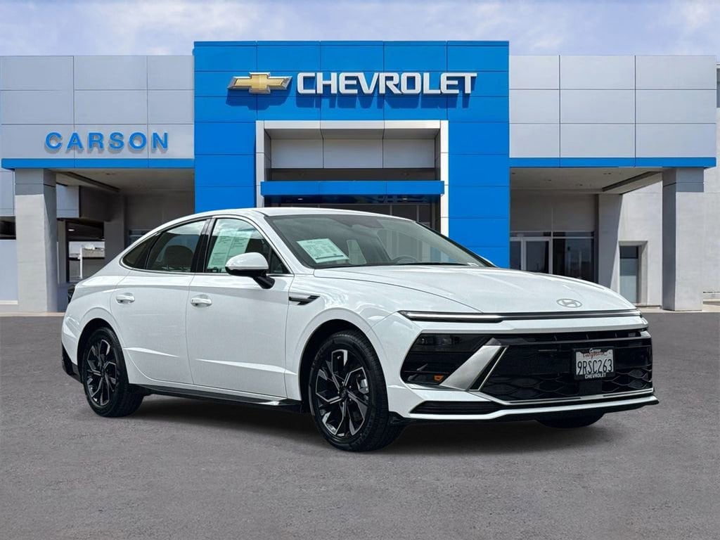 2025 Hyundai Sonata SEL's photo