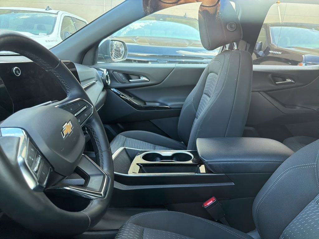 Used 2025 Chevrolet Equinox LT SUV