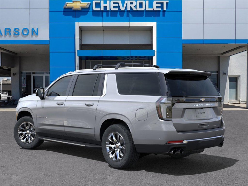 2025 Chevrolet Suburban Premier photo 3