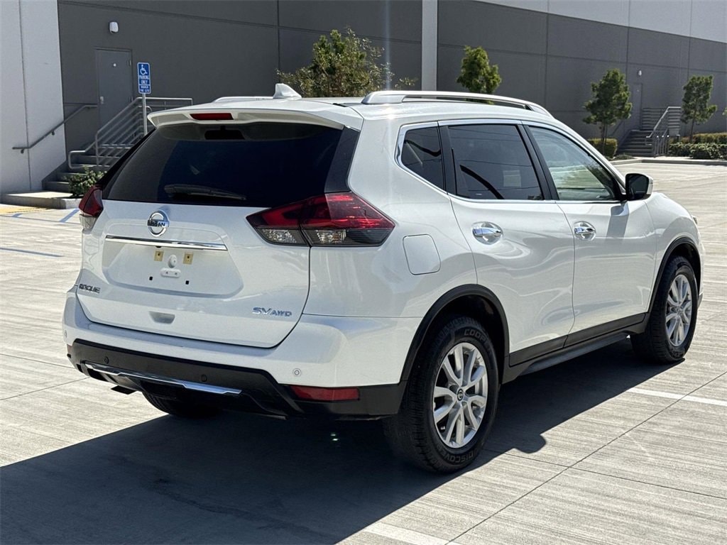 Used 2020 Nissan Rogue SV