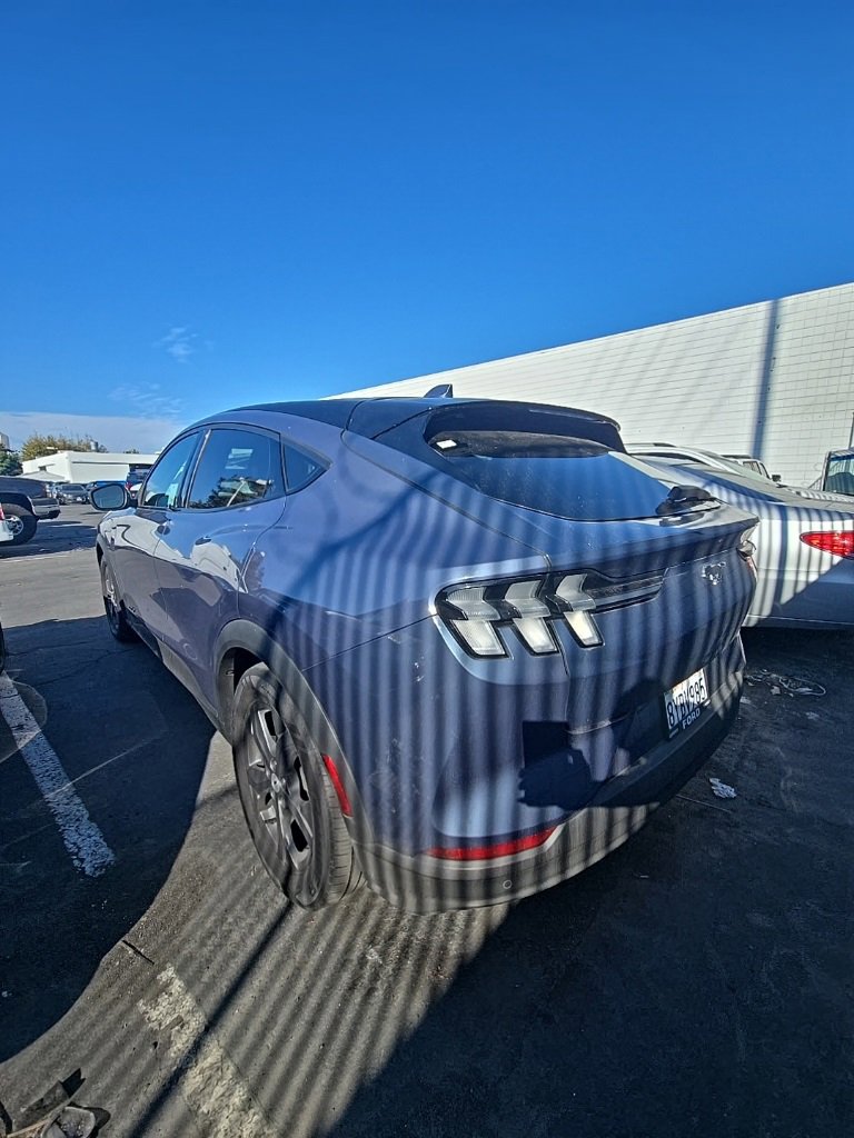 2021 Ford Mustang Mach-E Select photo 3
