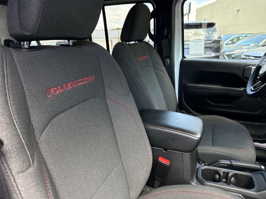 2025 Jeep Wrangler 4-Door Rubicon - Photo 25