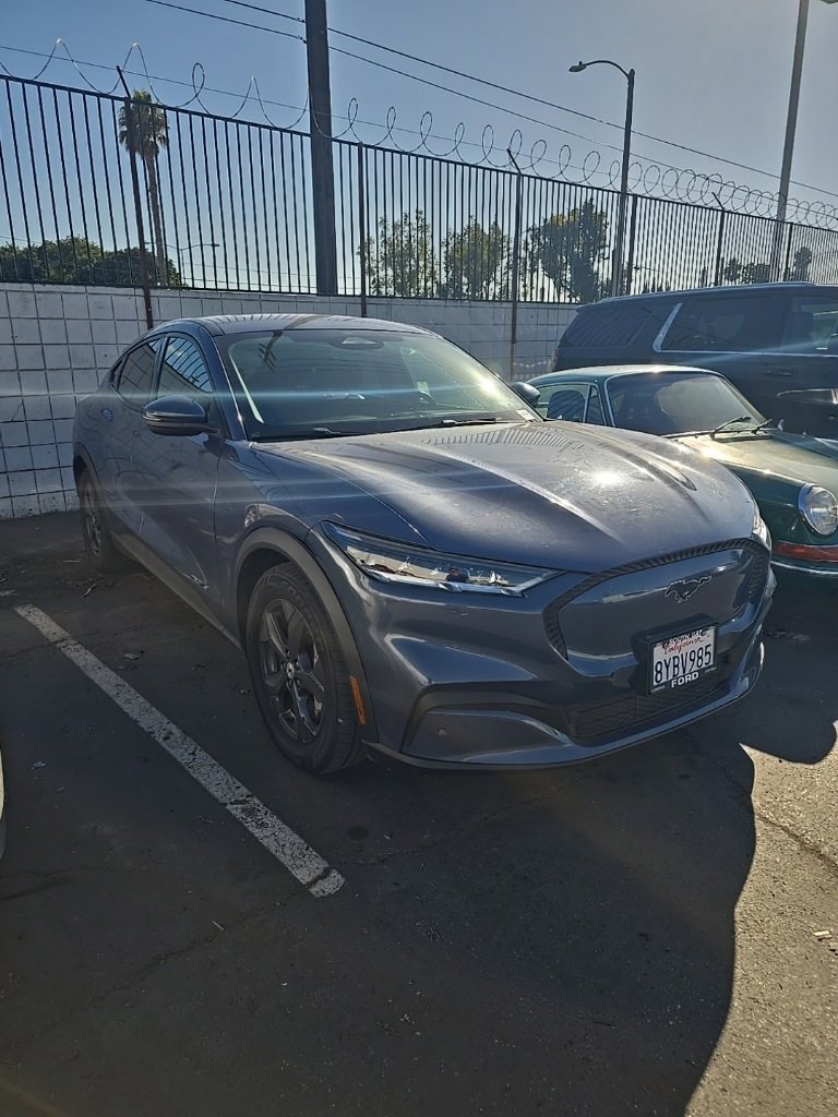2021 Ford Mustang Mach-E Select photo 2