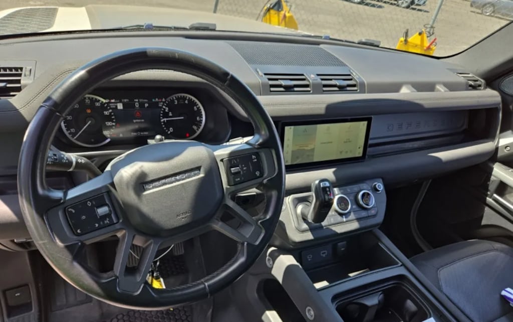 Used 2023 Land Rover Defender 90 X-Dynamic SE SUV