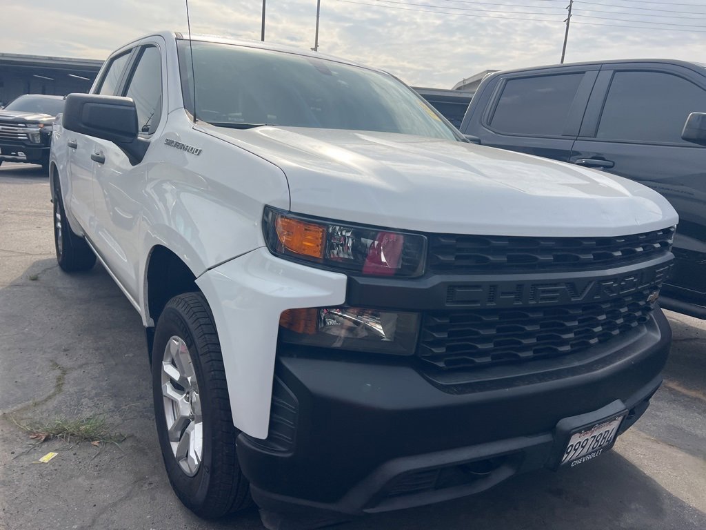 2021 Chevrolet Silverado 1500 photo 2