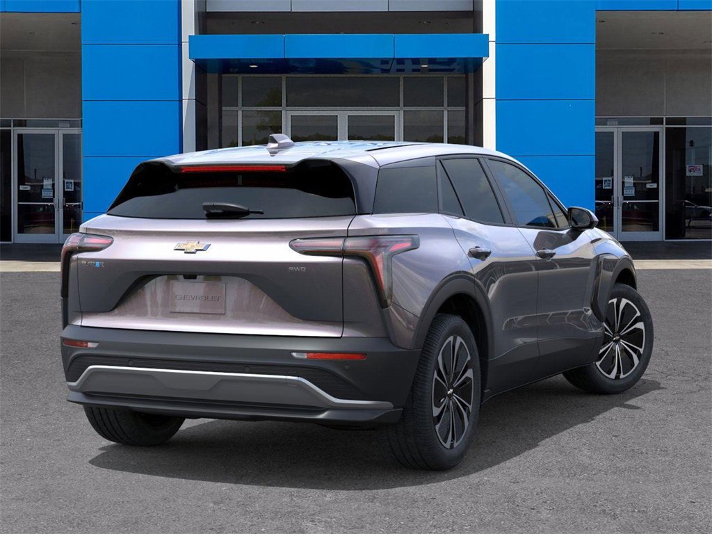 2026 Chevrolet Blazer EV photo 2