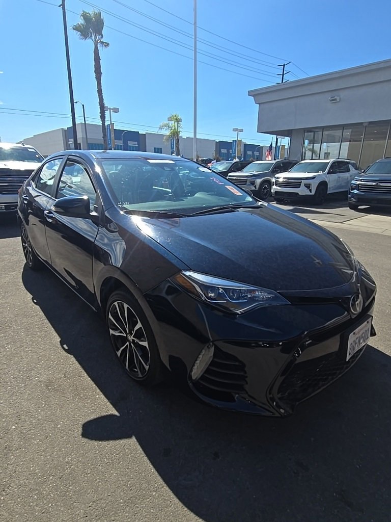 2019 Toyota Corolla SE photo 2